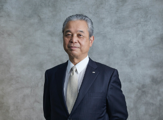 私たちは既成概念に縛られない。