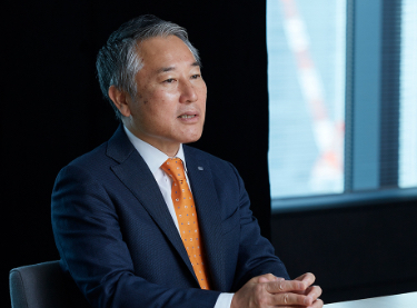 強い個性が集まり、強い組織になる。一人ひとりが輝ける舞台をつくります。