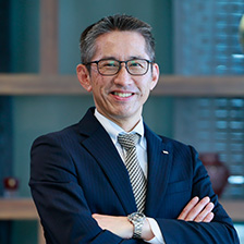 株式会社JERA 執行役員 西日本支社長(前・碧南火力発電所長) 坂 充貴